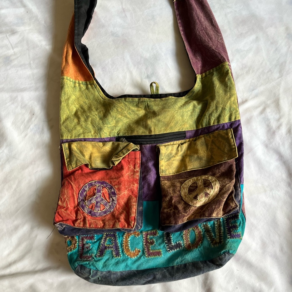 Multicolor Patchwork Shoulder Bag - Picture 4 of 6